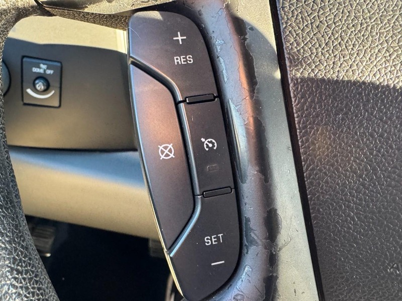 Chevrolet Silverado 1500 Vehicle Image 14