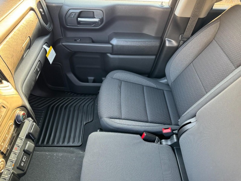 Chevrolet Silverado 1500 Vehicle Image 10