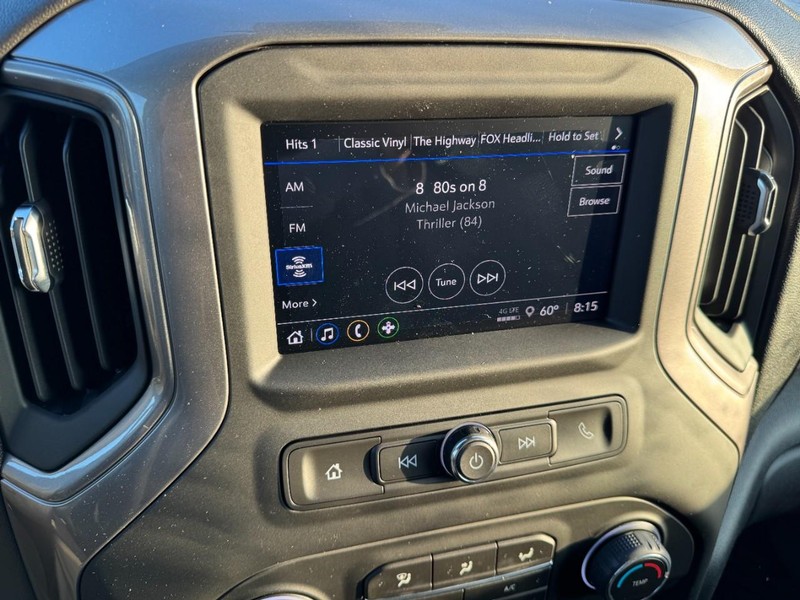 Chevrolet Silverado 1500 Vehicle Image 16