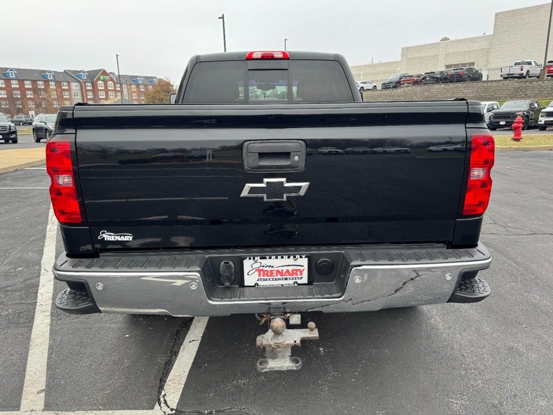 Chevrolet Silverado 1500 Vehicle Image 04