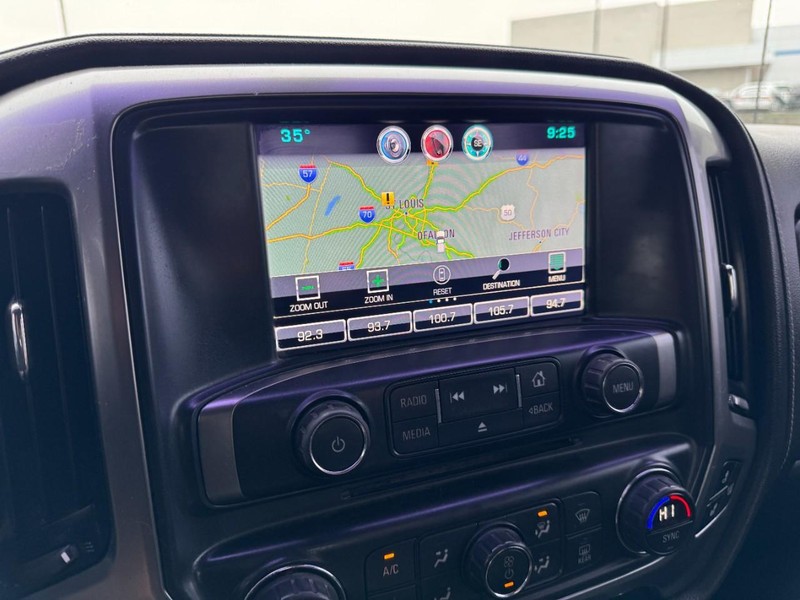 Chevrolet Silverado 1500 Vehicle Image 19