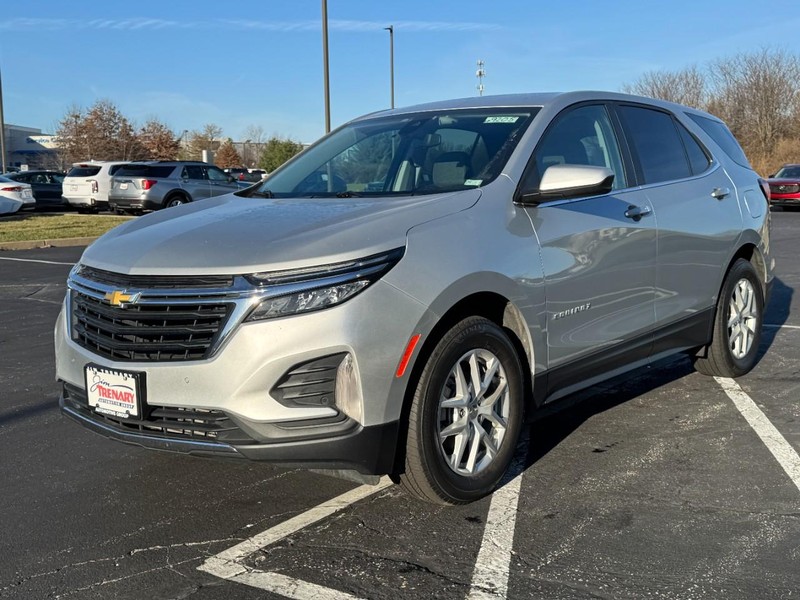 Chevrolet Equinox Vehicle Image 08