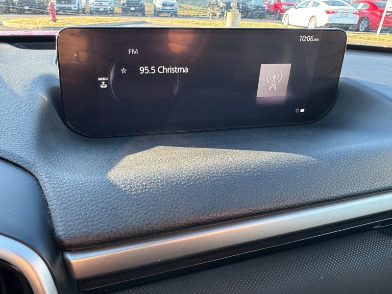 Mazda CX-50 Vehicle Image 18