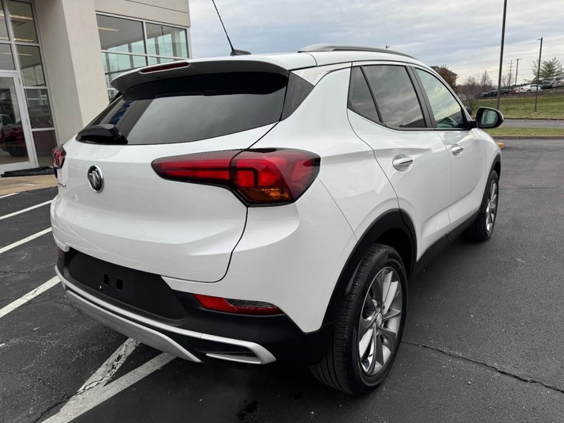 Buick Encore GX Vehicle Image 03