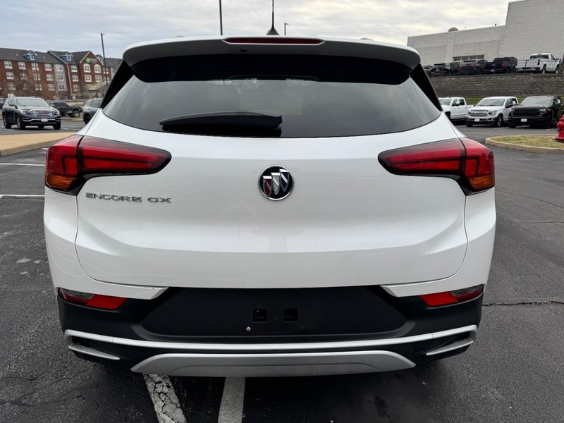 Buick Encore GX Vehicle Image 04
