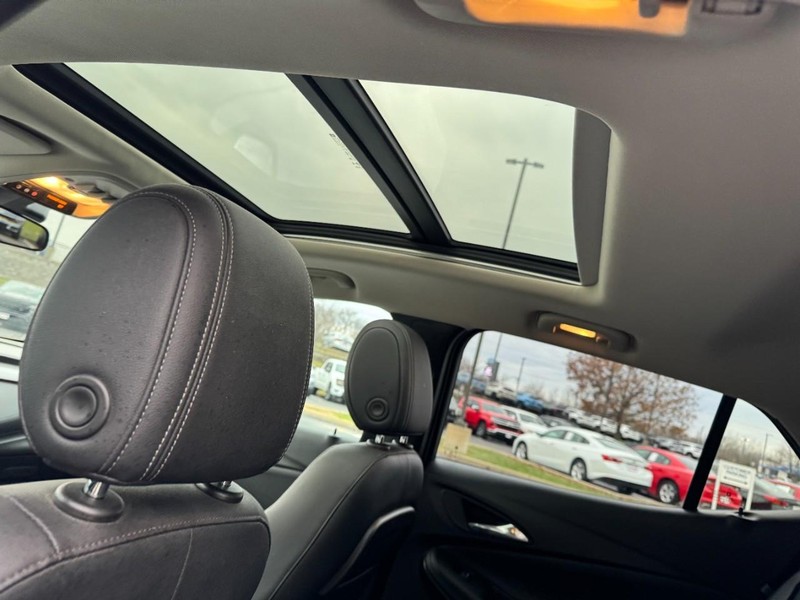 Buick Encore GX Vehicle Image 11