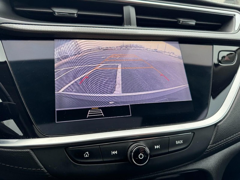 Buick Encore GX Vehicle Image 21