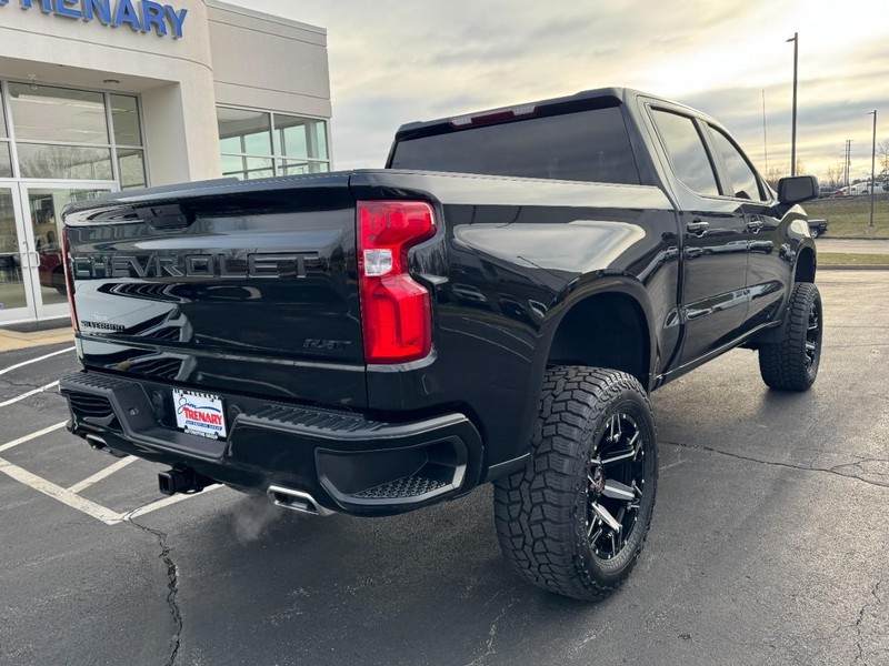 Chevrolet Silverado 1500 LTD Vehicle Image 03