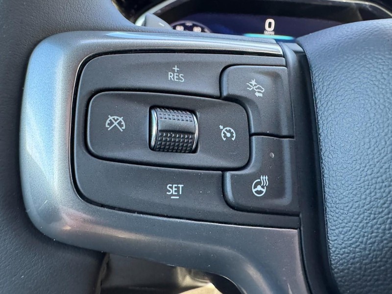 Chevrolet Silverado 1500 Vehicle Image 12