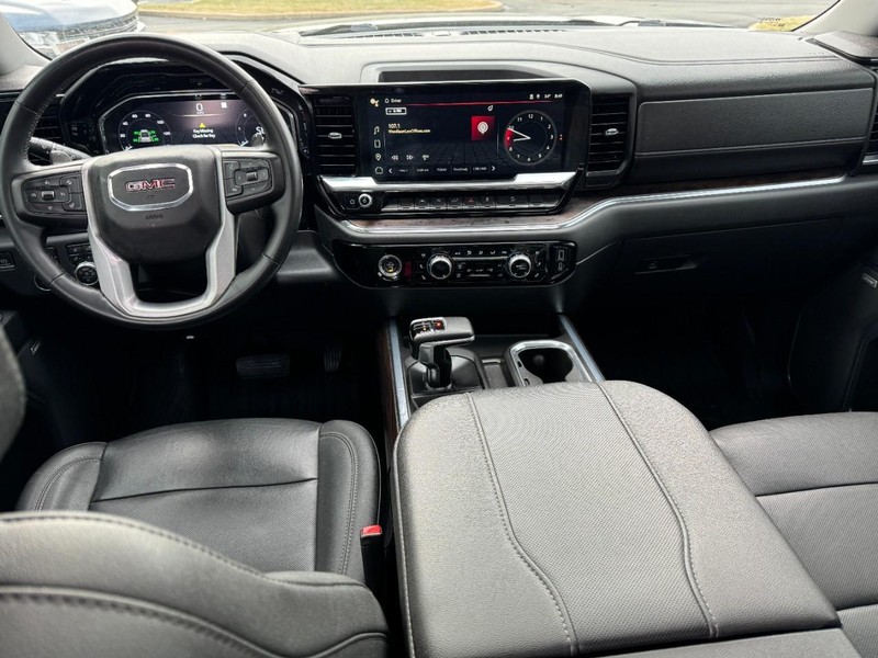 GMC Sierra 1500 Vehicle Image 13