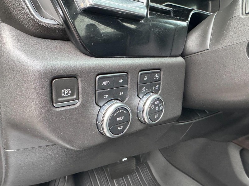 GMC Sierra 1500 Vehicle Image 18