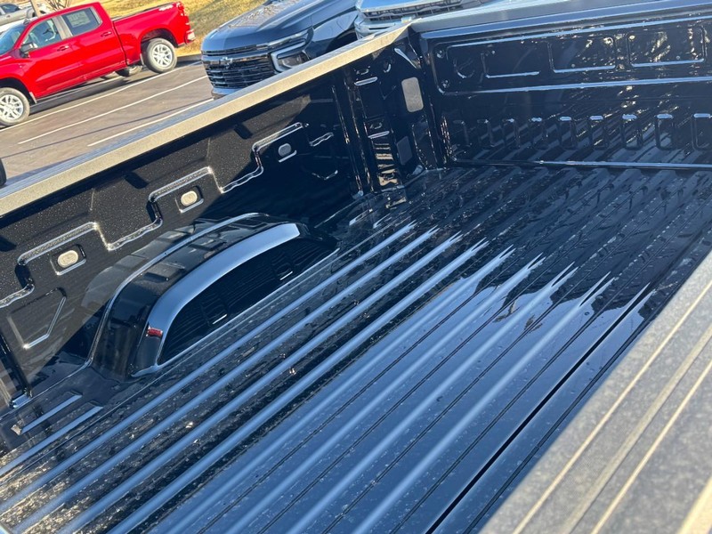 Chevrolet Silverado 2500HD Vehicle Image 07