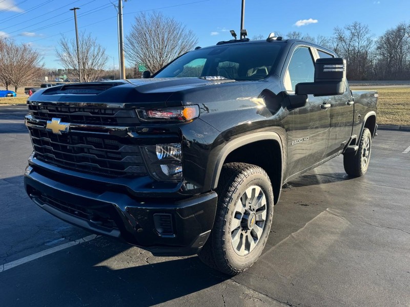 Chevrolet Silverado 2500HD Vehicle Image 08