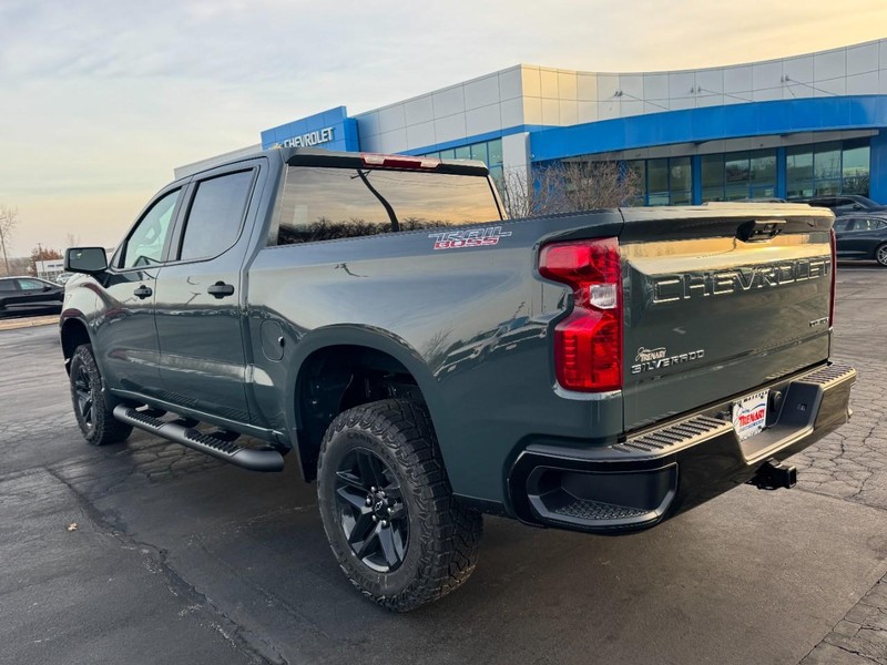 Chevrolet Silverado 1500 Vehicle Image 05