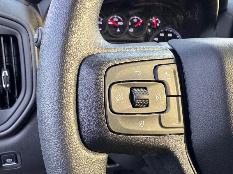 Chevrolet Silverado 1500 Vehicle Image 13