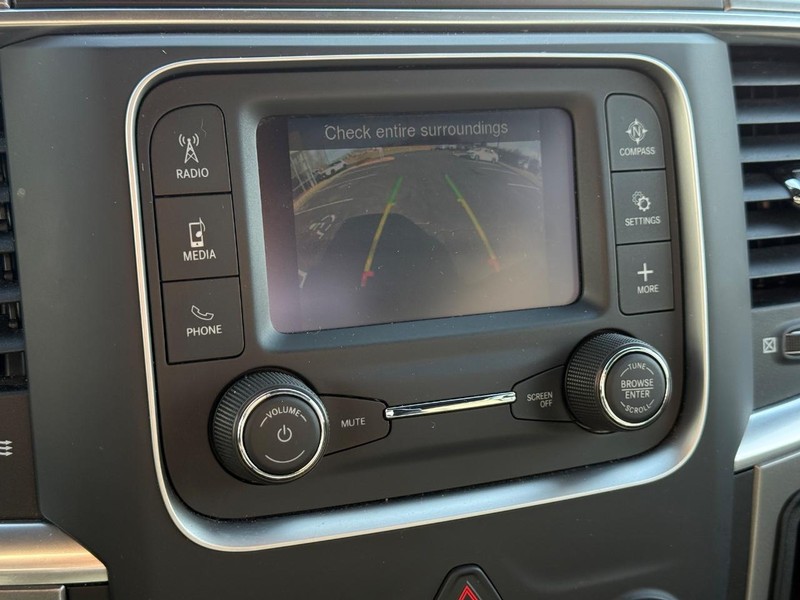 Ram 1500 Classic Vehicle Image 16