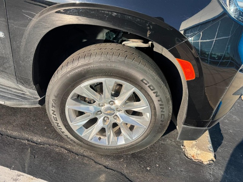 Chevrolet Tahoe Vehicle Image 03