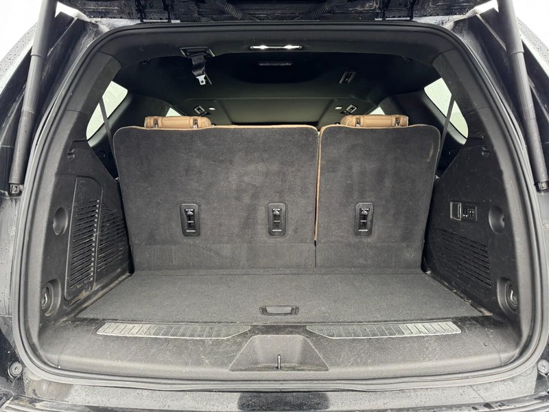 Chevrolet Tahoe Vehicle Image 06