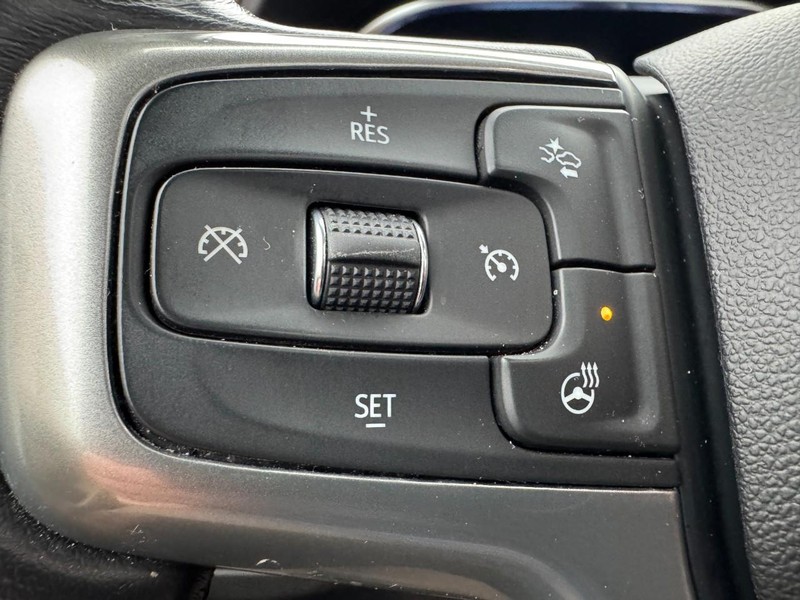 Chevrolet Tahoe Vehicle Image 19