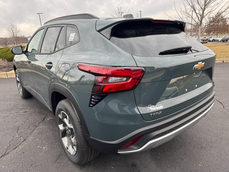 Chevrolet Trax Vehicle Image 05