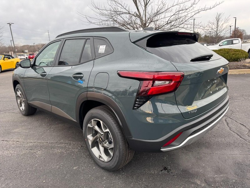 Chevrolet Trax Vehicle Image 05