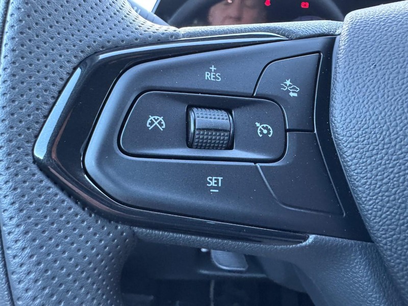 Chevrolet Trax Vehicle Image 09