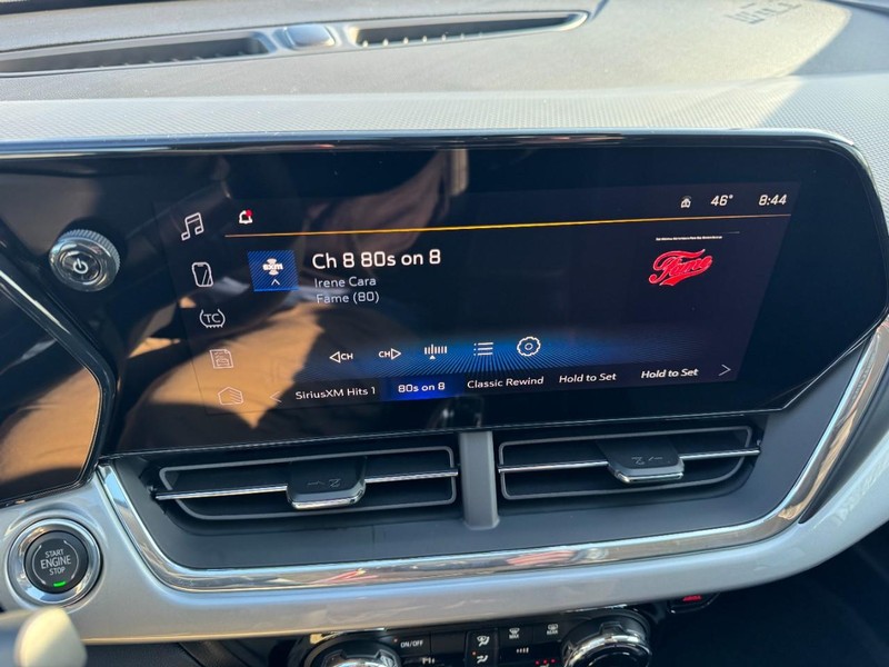 Chevrolet Trax Vehicle Image 14