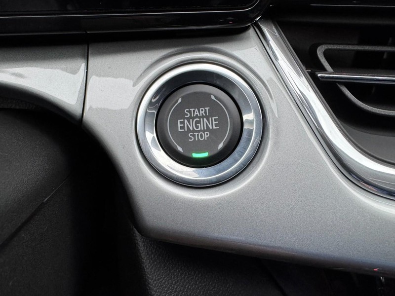 Chevrolet Trax Vehicle Image 14