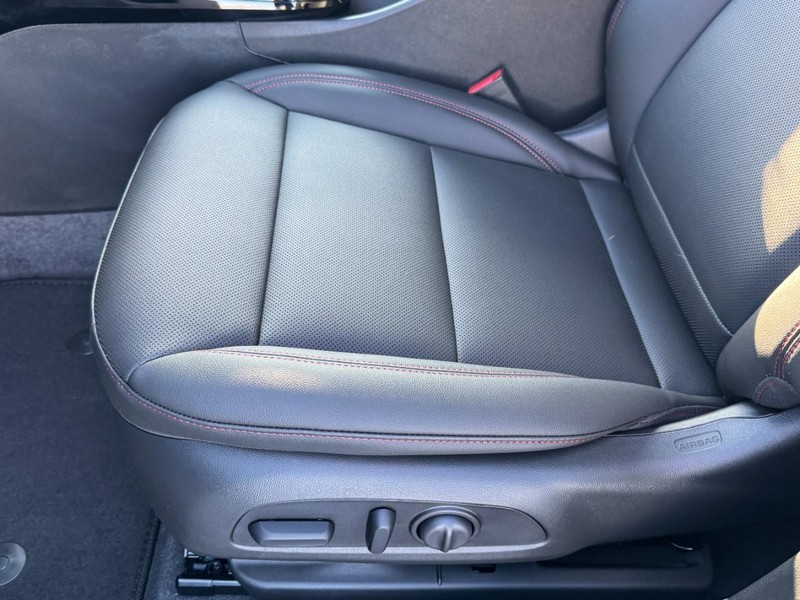 Chevrolet Trax Vehicle Image 09