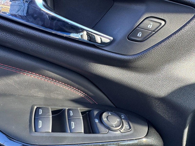 Chevrolet Trax Vehicle Image 10