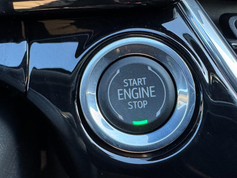 Chevrolet Trax Vehicle Image 16