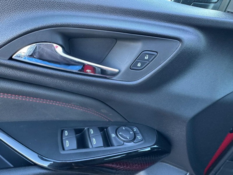 Chevrolet Trax Vehicle Image 10