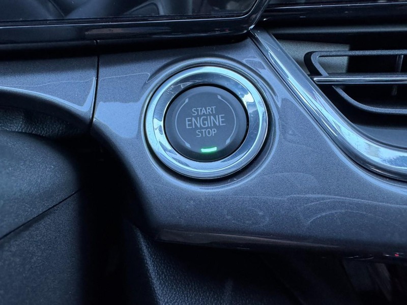 Chevrolet Trax Vehicle Image 14