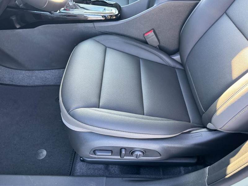 Chevrolet Trax Vehicle Image 09