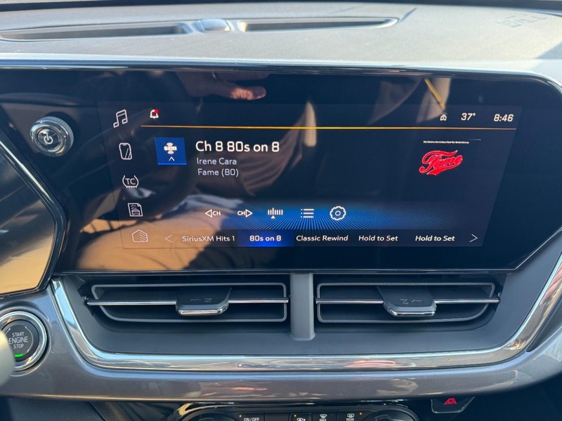 Chevrolet Trax Vehicle Image 14