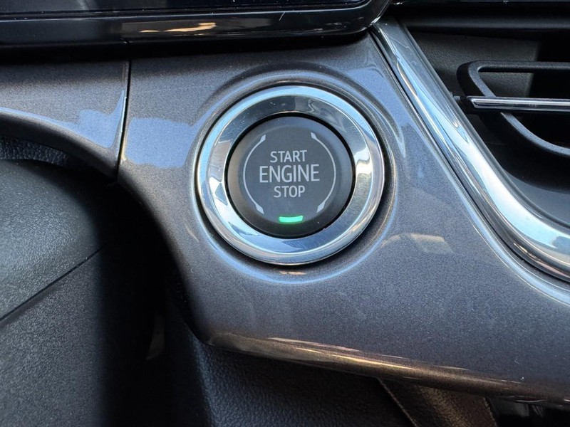 Chevrolet Trax Vehicle Image 16