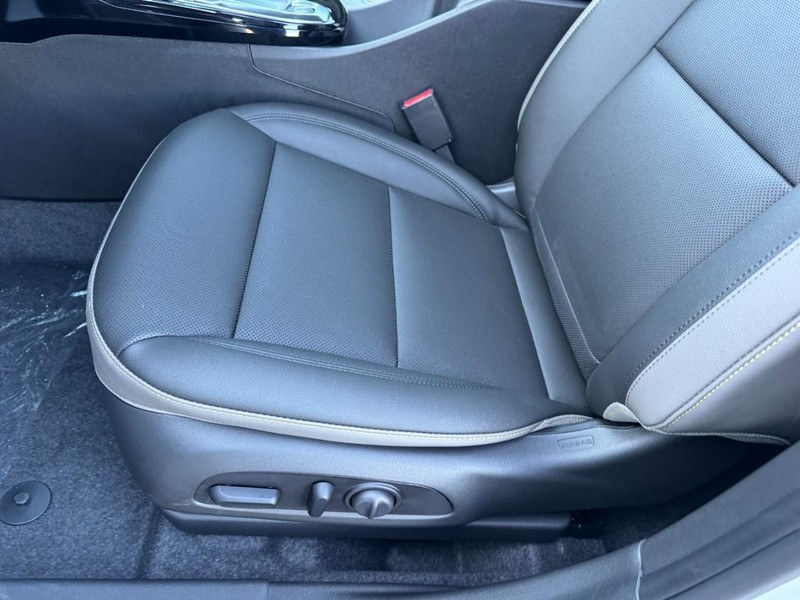 Chevrolet Trax Vehicle Image 07