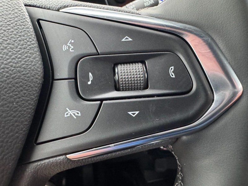 Chevrolet Trax Vehicle Image 10