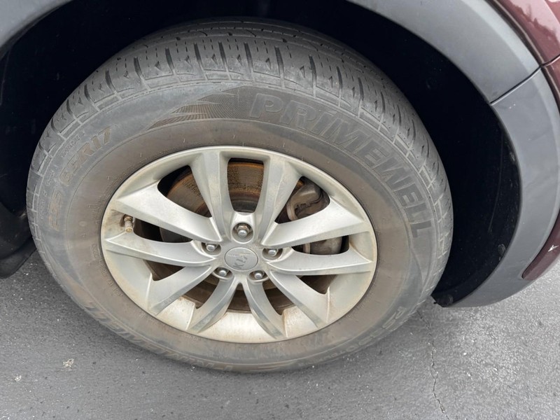 Kia Sorento Vehicle Image 05