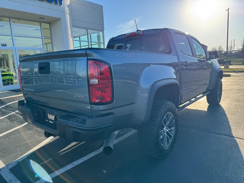 Chevrolet Colorado Vehicle Full-screen Gallery Image 03