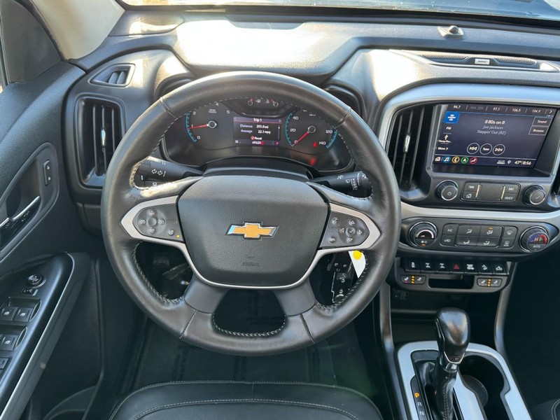 Chevrolet Colorado Vehicle Full-screen Gallery Image 12