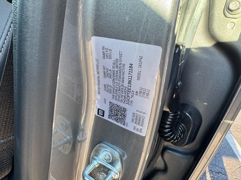 Chevrolet Colorado Vehicle Full-screen Gallery Image 25