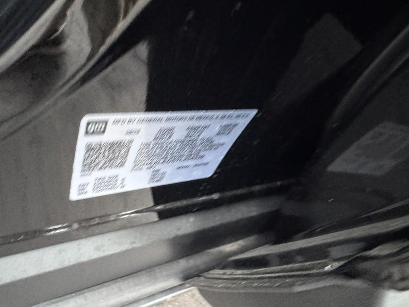 Chevrolet Equinox Vehicle Image 16