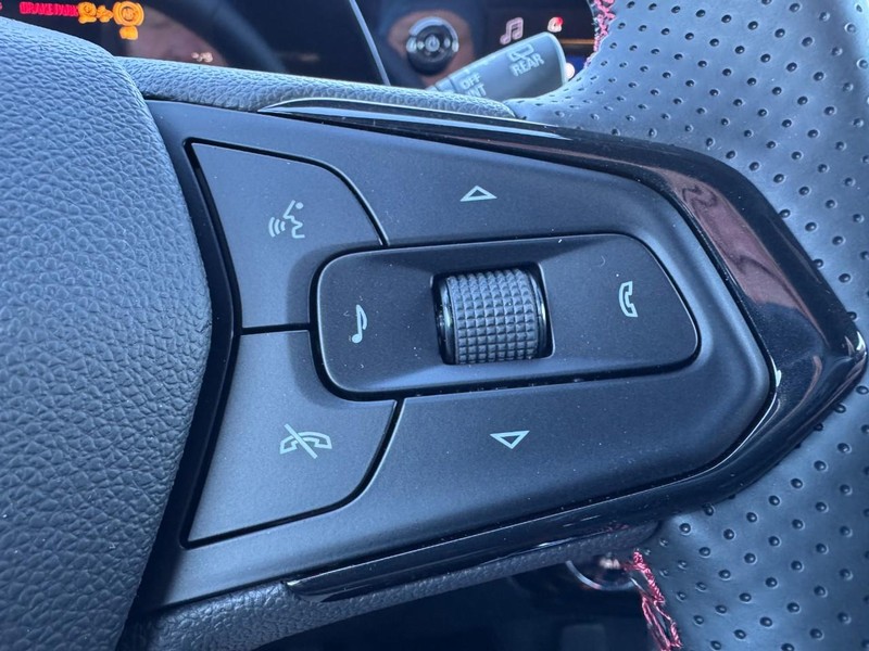 Chevrolet Trax Vehicle Image 09