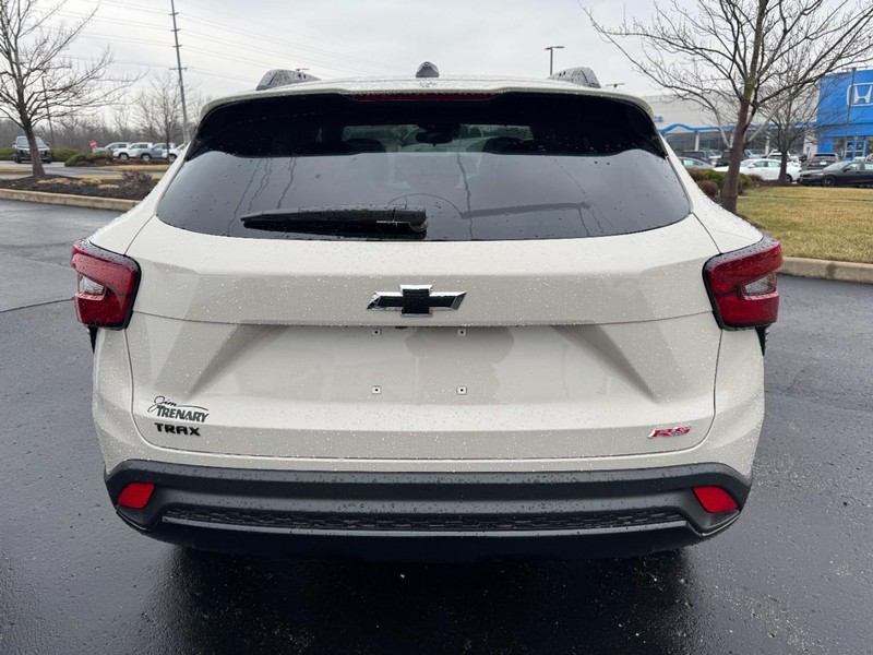 Chevrolet Trax Vehicle Image 04