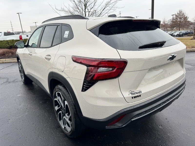 Chevrolet Trax Vehicle Image 05