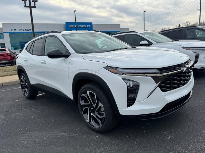 Chevrolet Trax Vehicle Image 02