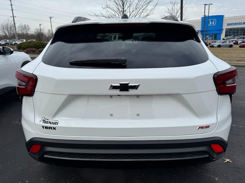 Chevrolet Trax Vehicle Image 04