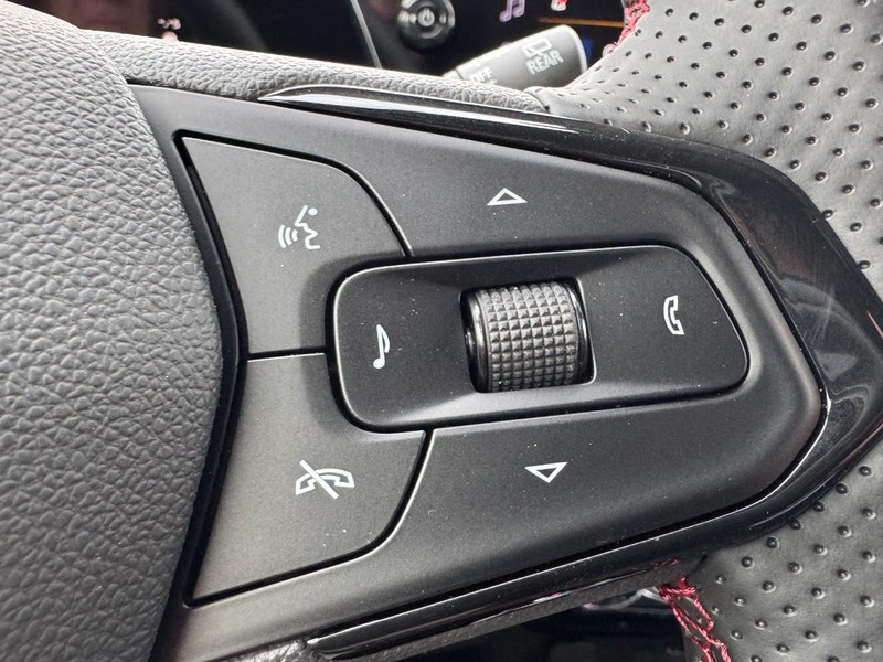 Chevrolet Trax Vehicle Image 10