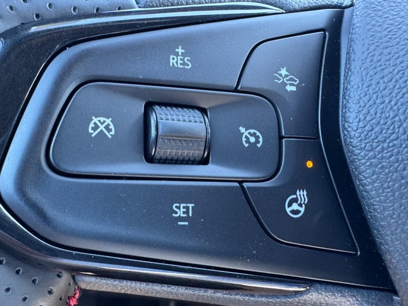 Chevrolet Trax Vehicle Image 11